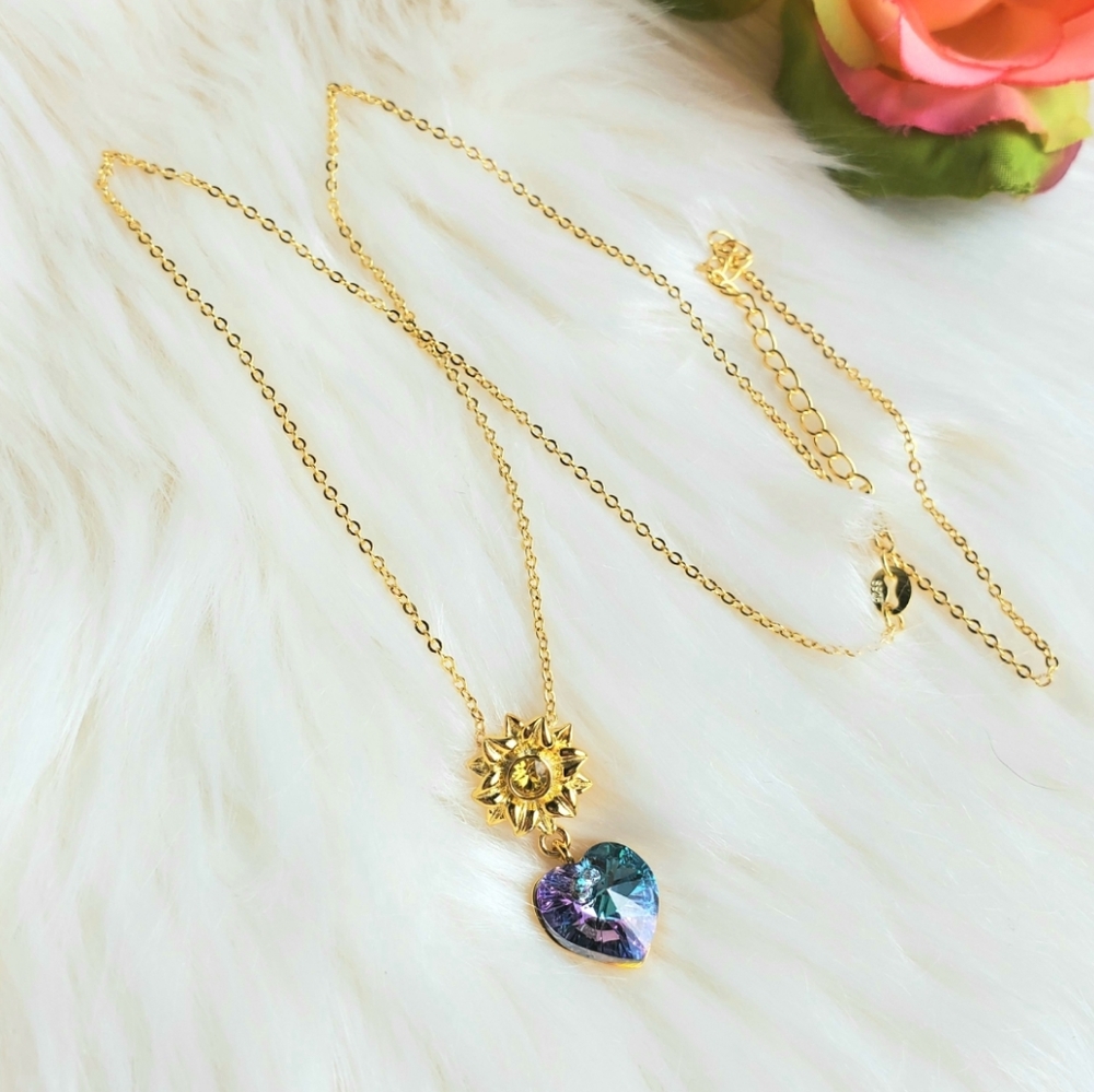 D4 NEW Sunflower Gold Plate  Sterlng Crystal Heart Necklace